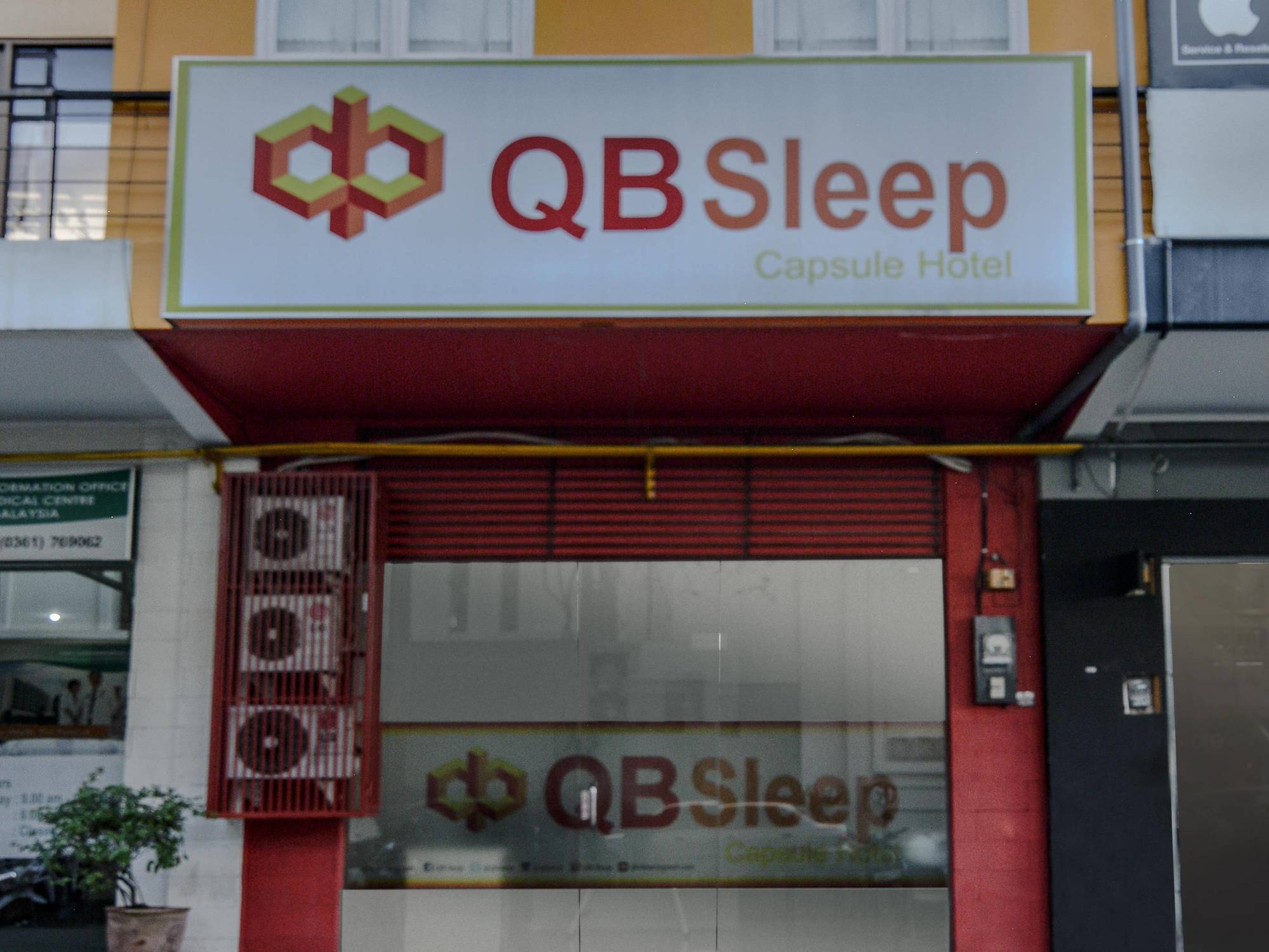 Qb Sleep Capsule Hotel Kuta  Exterior photo